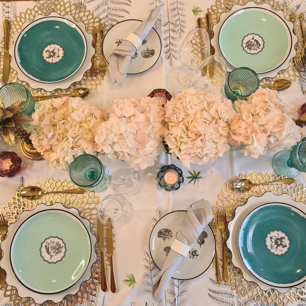 Seven tablescaping tips for the perfect summer tablescape