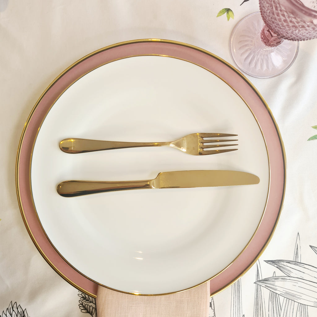 Seven ways how to place cutlery after dinner